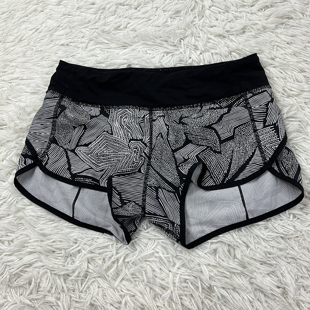 Lululemon Speed Short Dottie Tribe White Black / Black